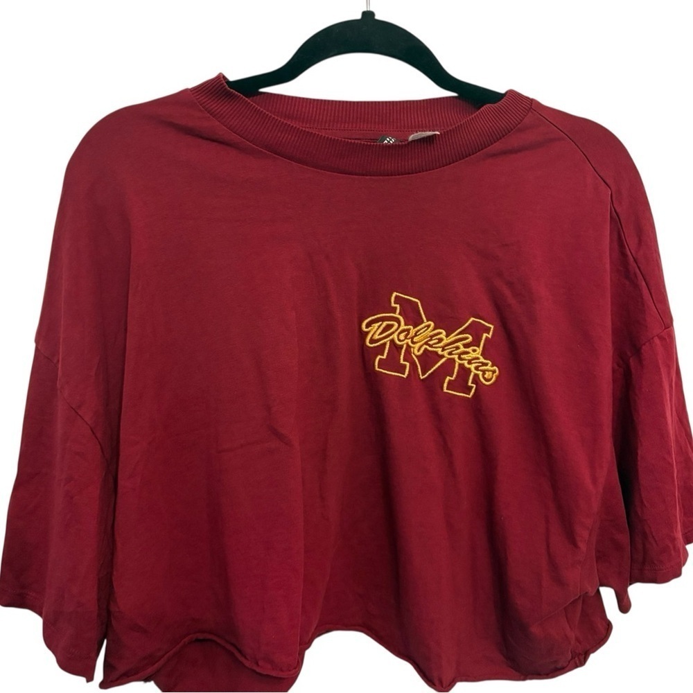 H&M Red Graphic Crop Top